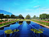 NORMANDY AMERICN CEMETERY AND MEMORIAL IN COLLEVILLE-SUR-MER